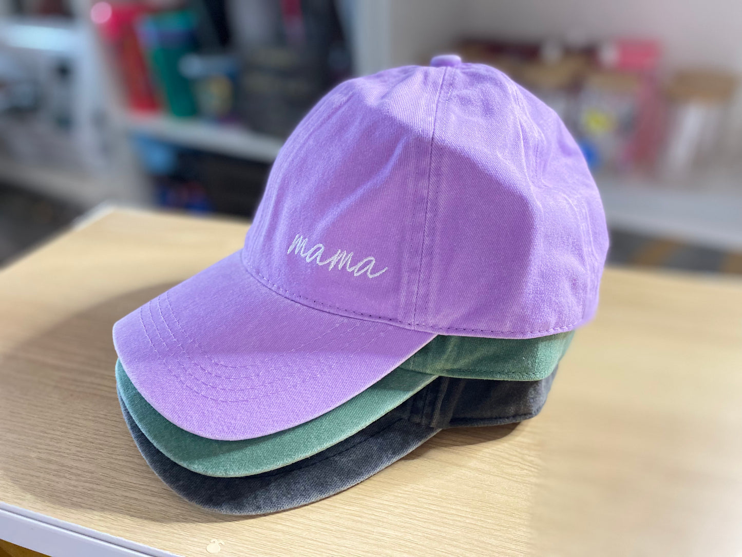 MAMA | BASEBALL CAP | EMBROIDERED