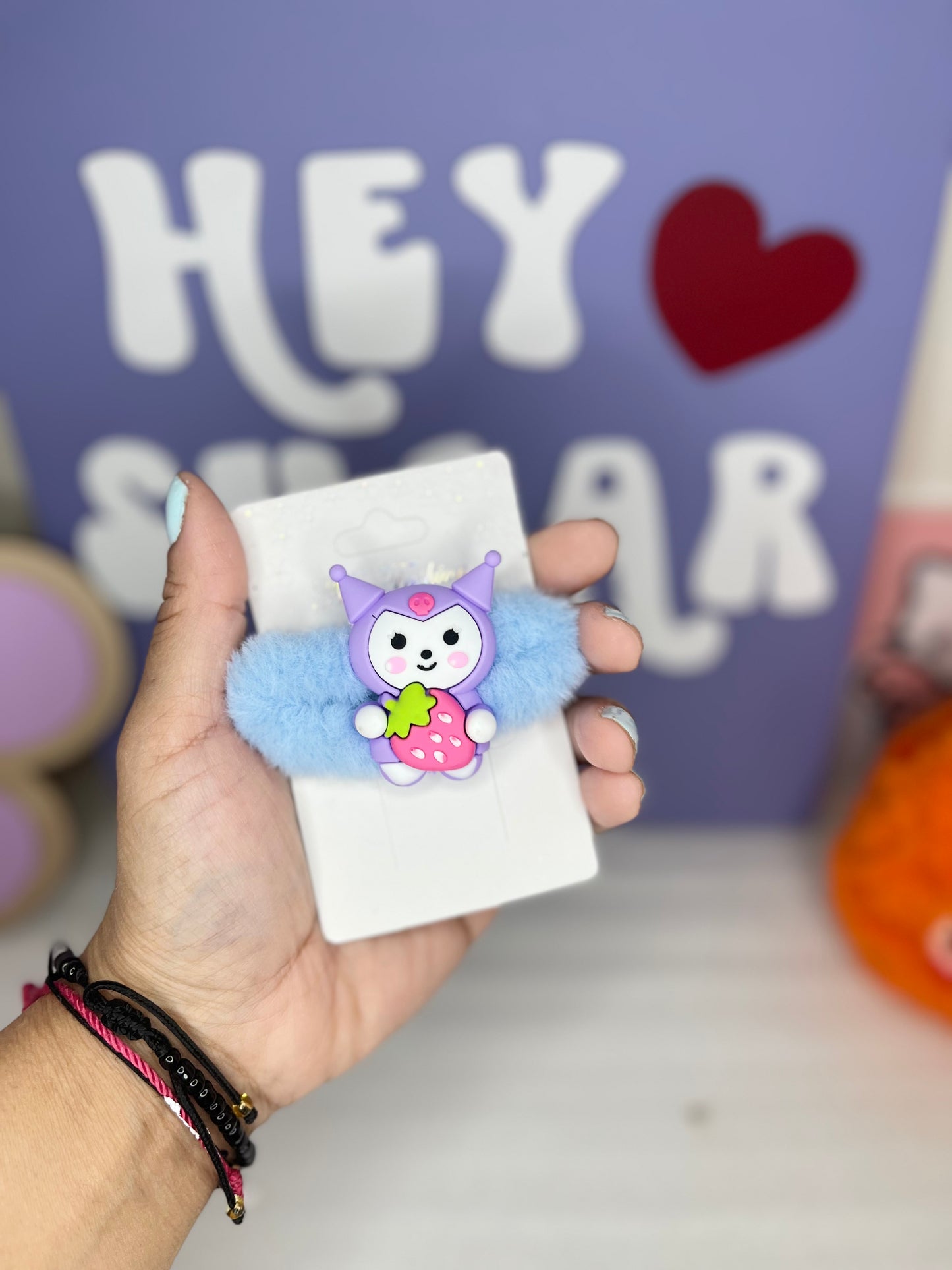 FRIENDS HAIR CLIPS