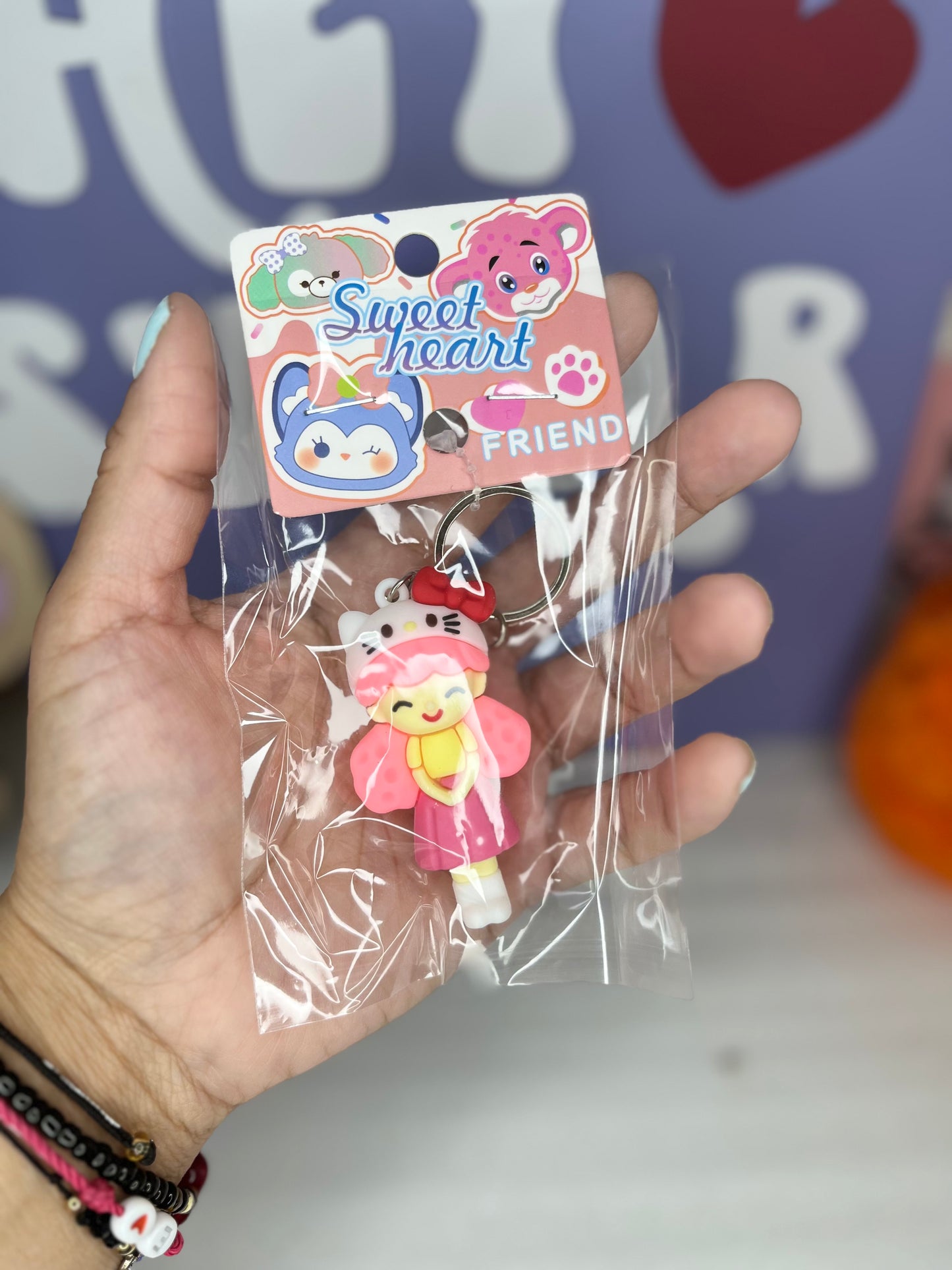 SWEATHEART FRIENDS KEYCHAINS