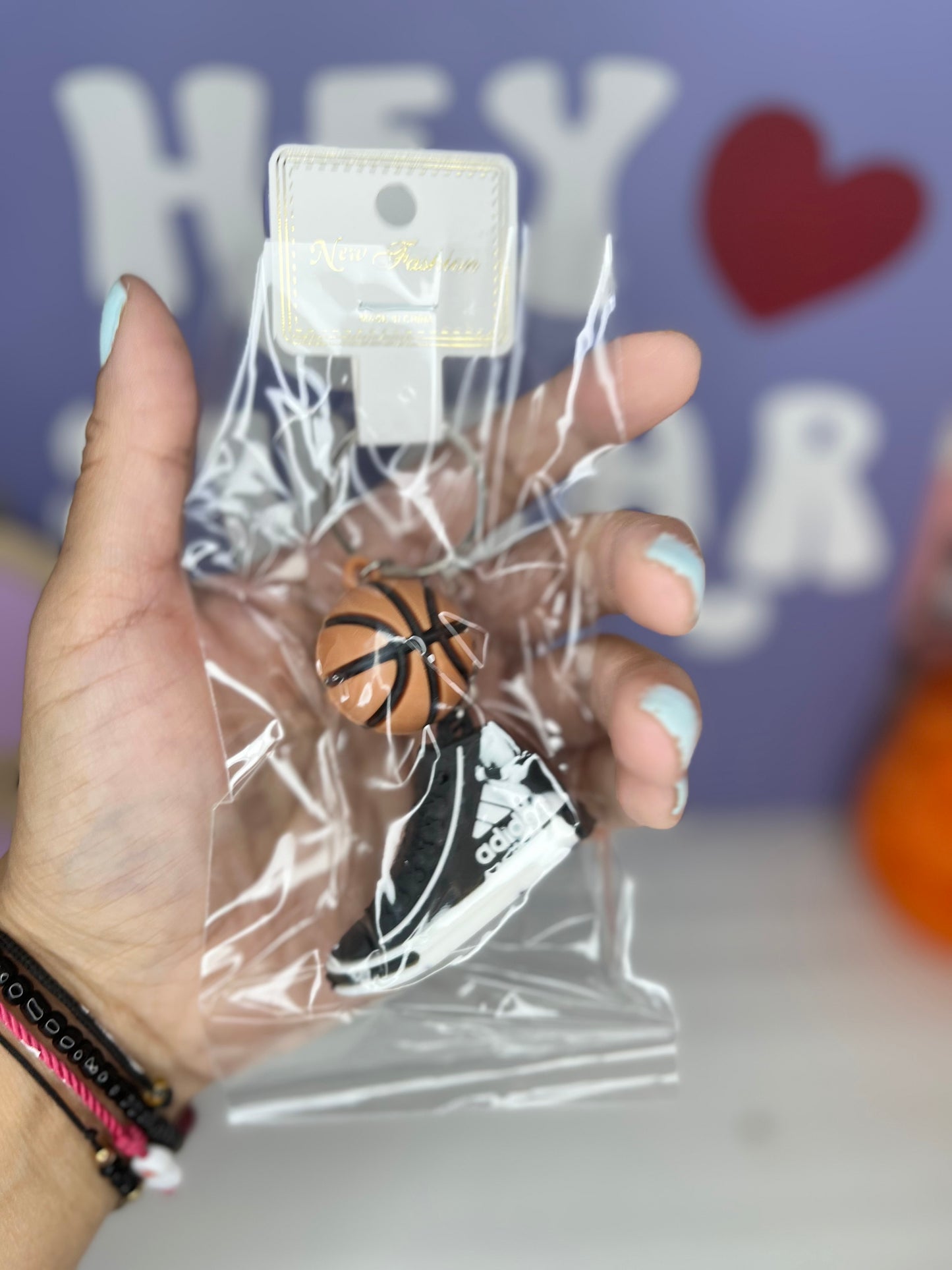 ADDYDAS SNEAKER KEYCHAINS