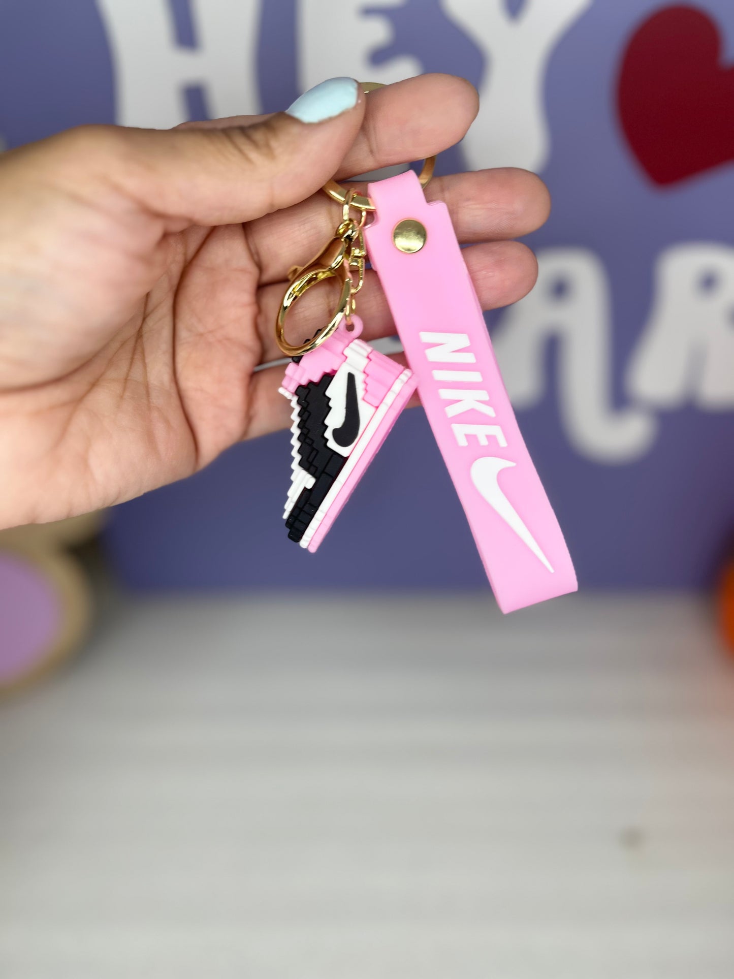 NYKE SNEAKER KEYCHAINS