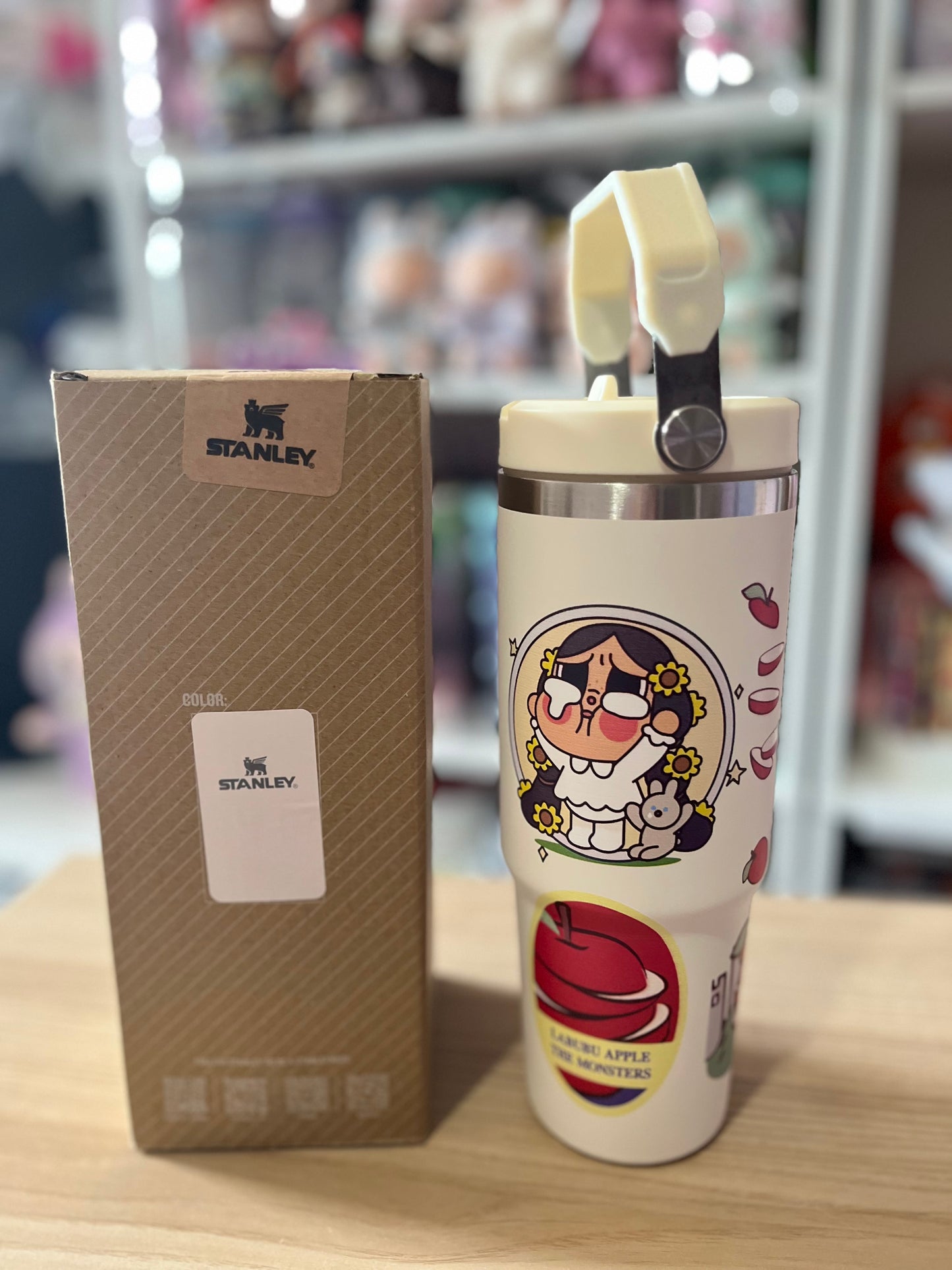 WHITE KING LABUBU | STANLEY | TUMBLER