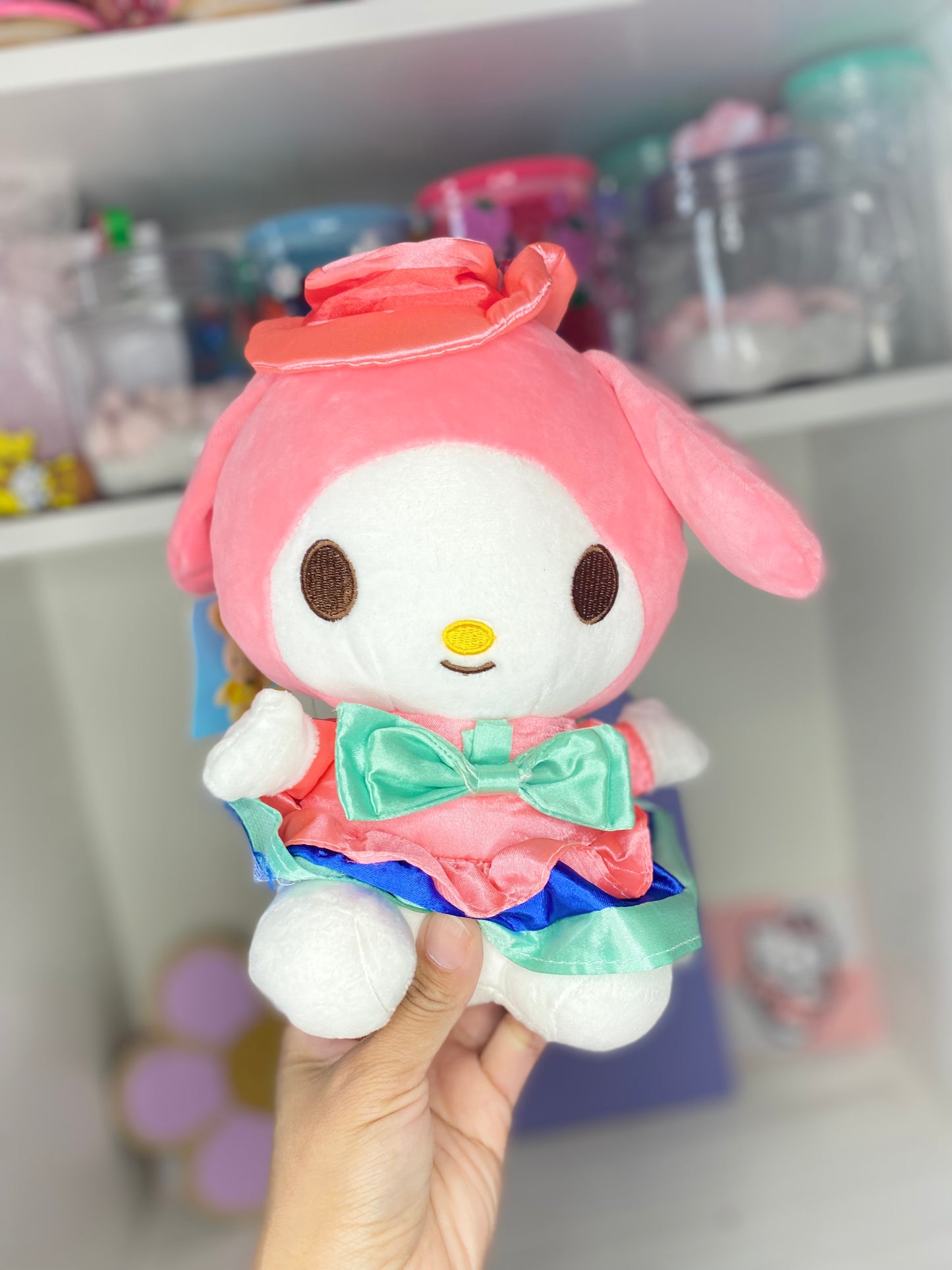 CUTE PLUSHIES