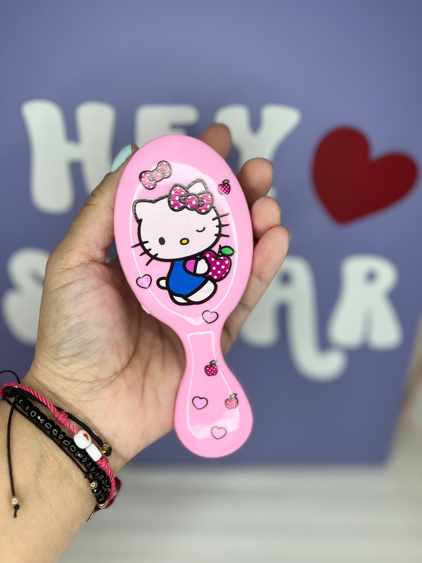 HK BRUSHES