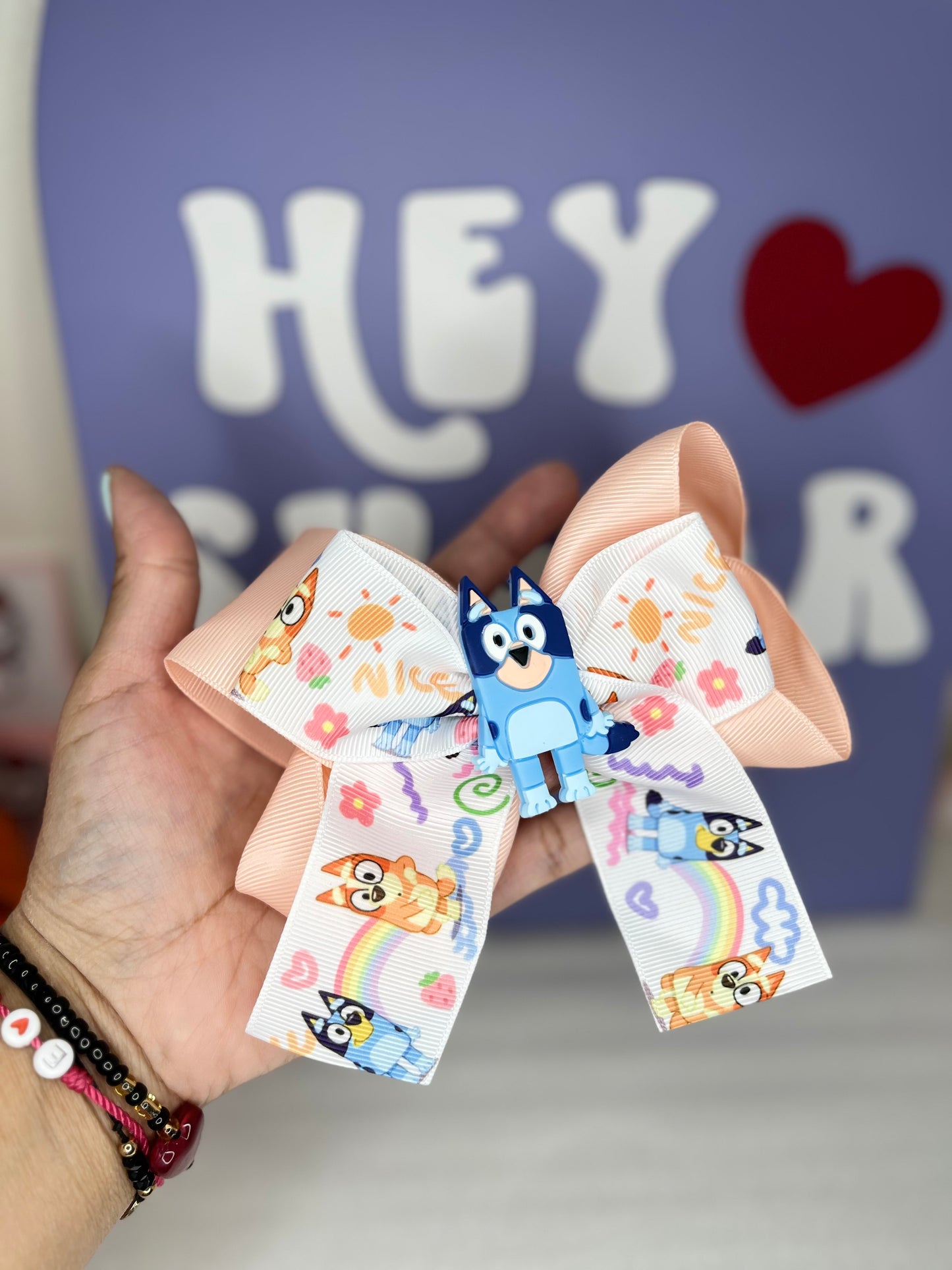 BLUEE BOW