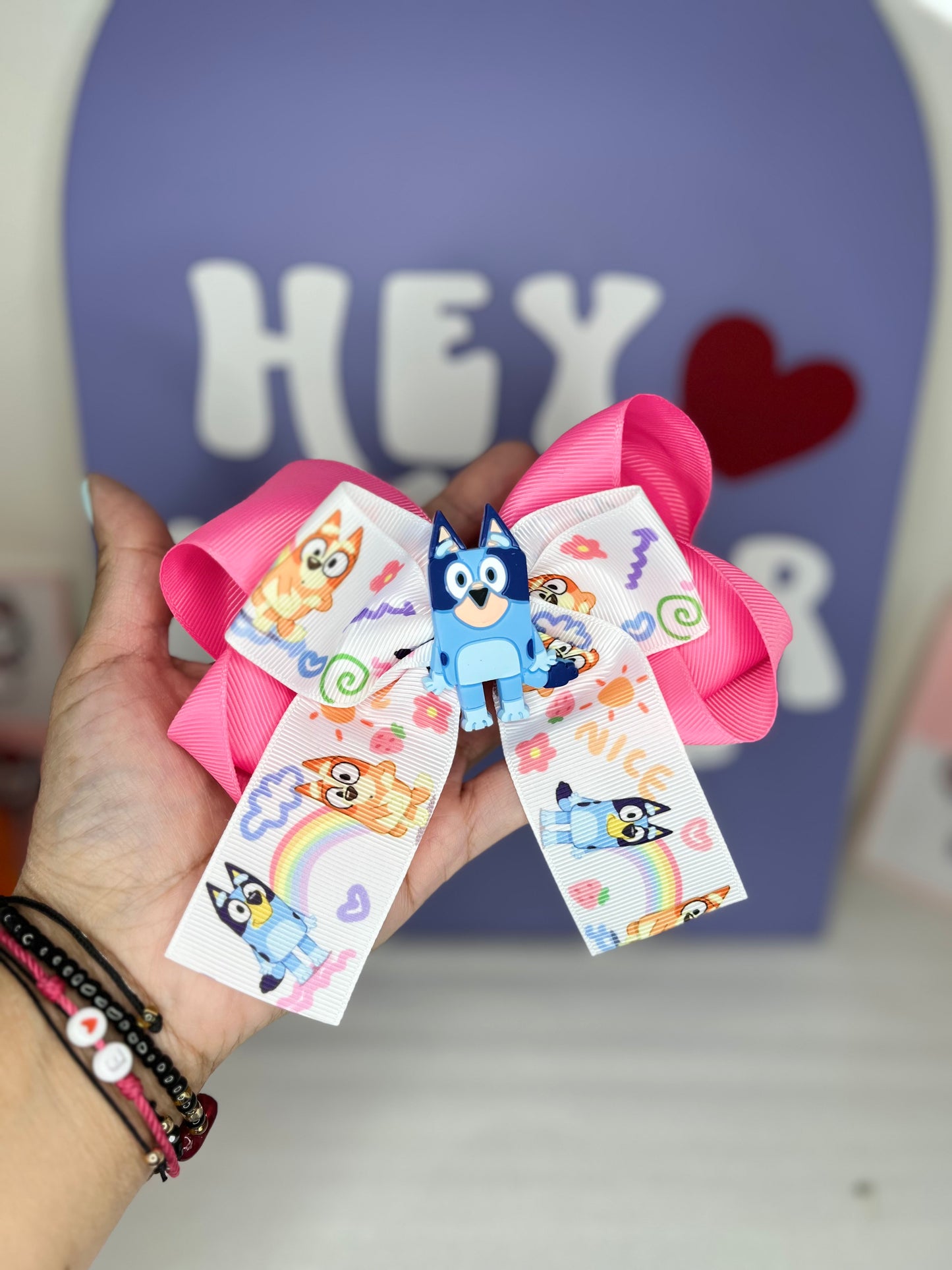 BLUEE BOW
