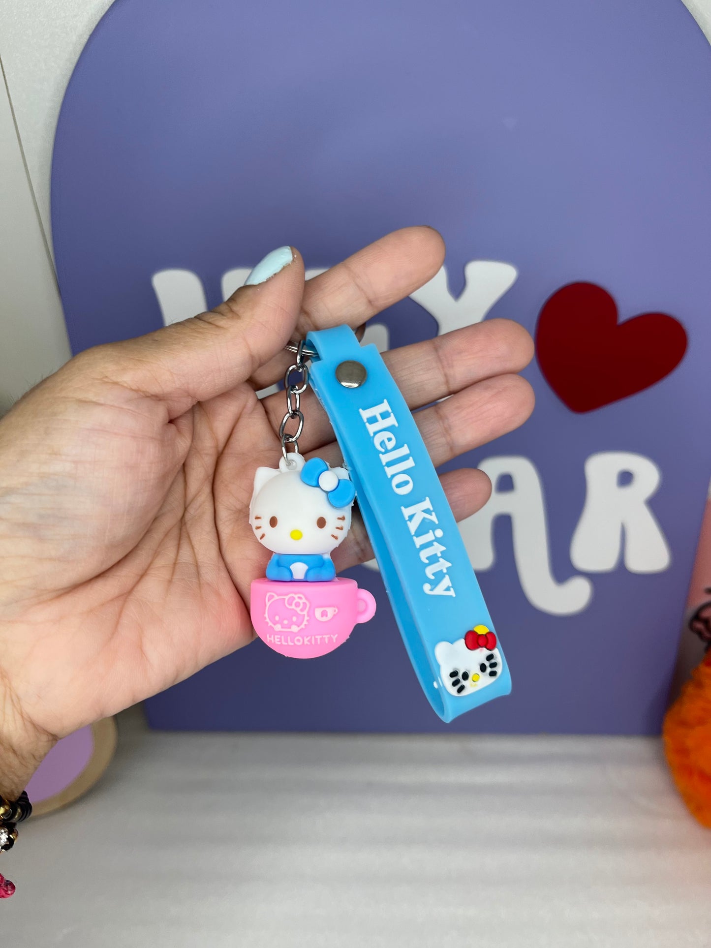 KITTY MUG KEYCHAIN