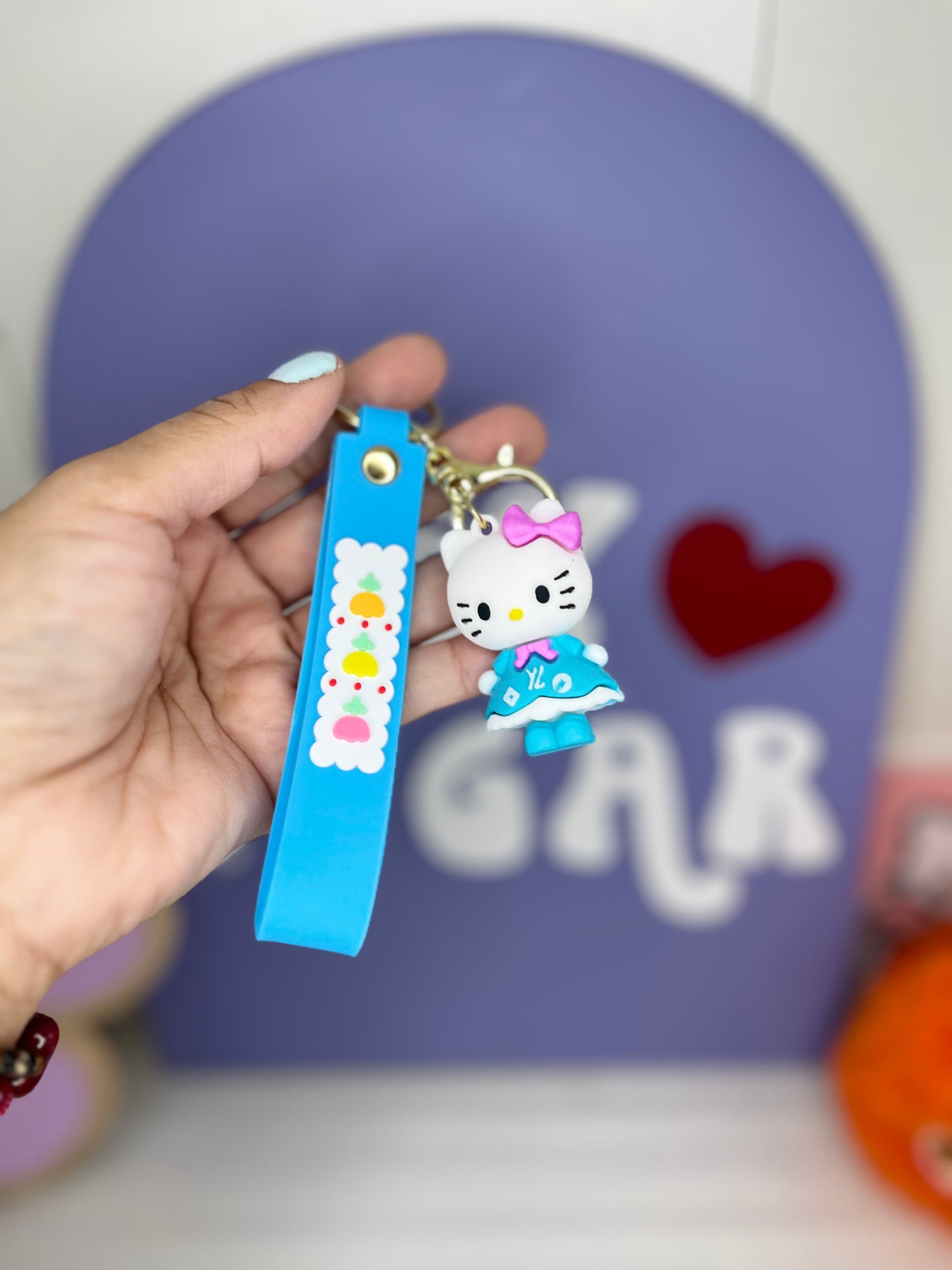 KITTY FLOWER KEYCHAINS