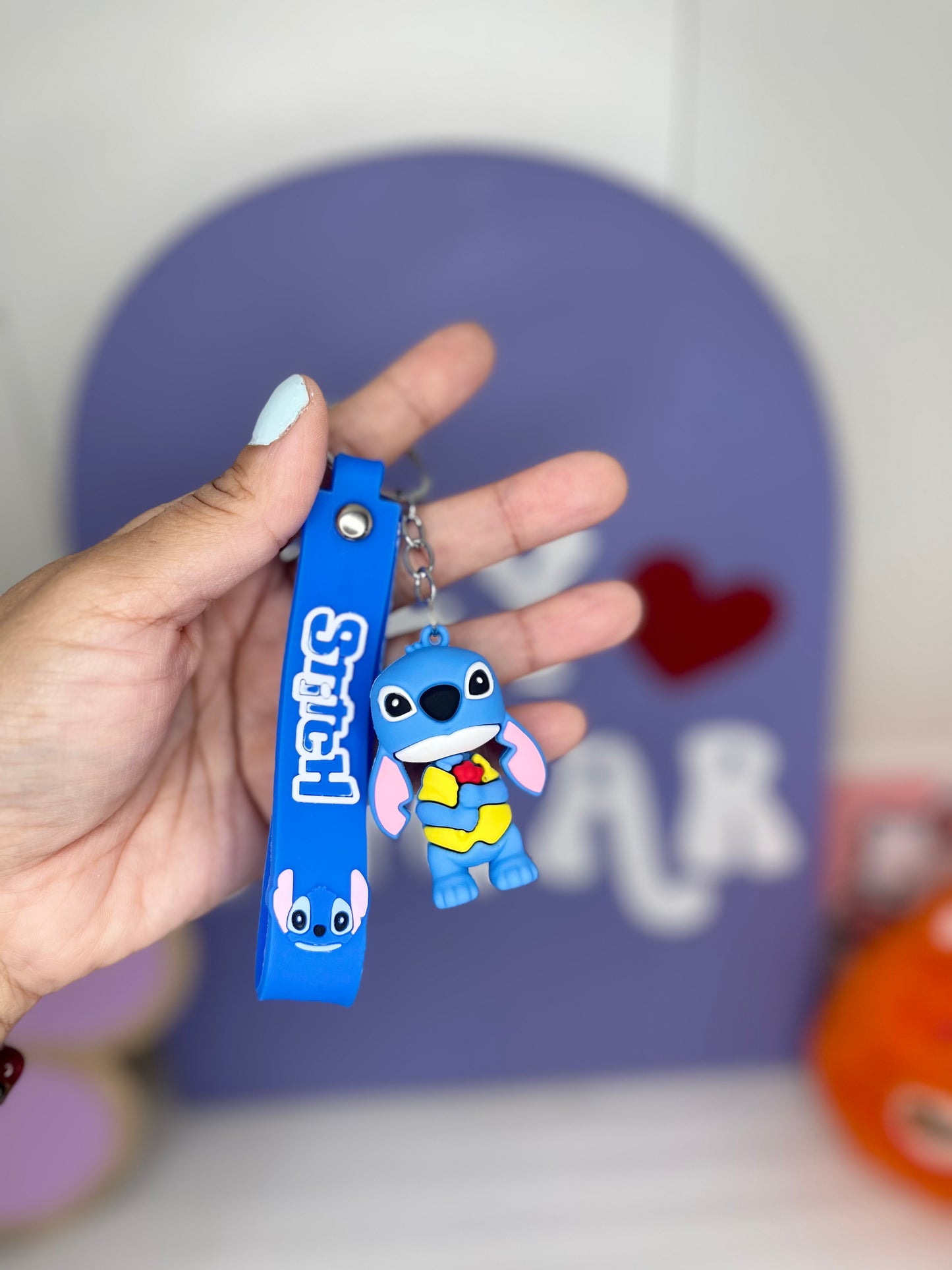 BLUE ALIEN KEYCHAINS