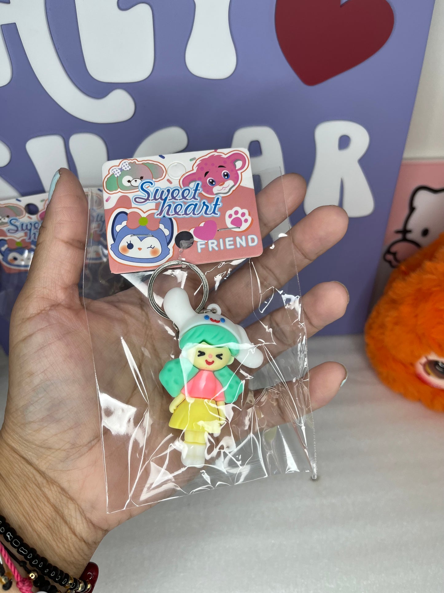 SWEATHEART FRIENDS KEYCHAINS