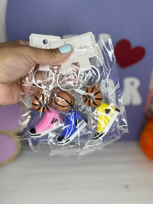 ADDYDAS SNEAKER KEYCHAINS